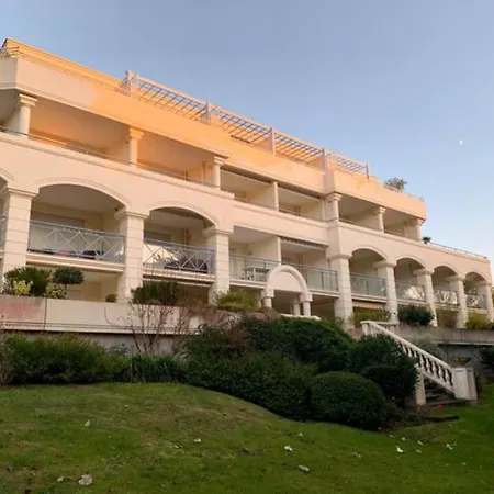 Avec Piscine à 300m De La Résidence Royal Park *