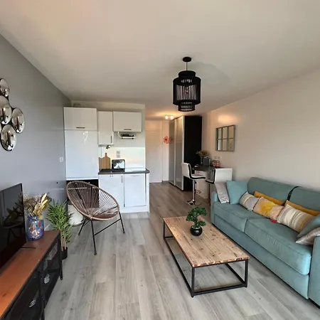 Appartement Avec Piscine à 300m De La Résidence Royal Park