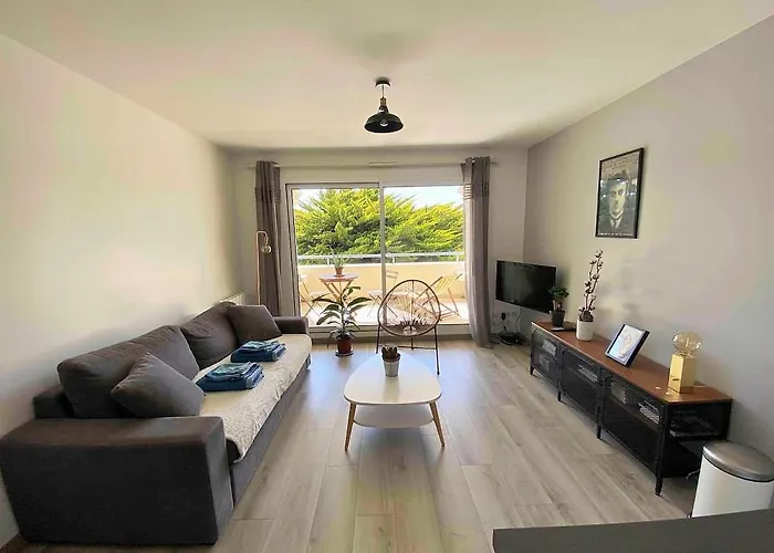 Avec Piscine A 300m De La Royal Park